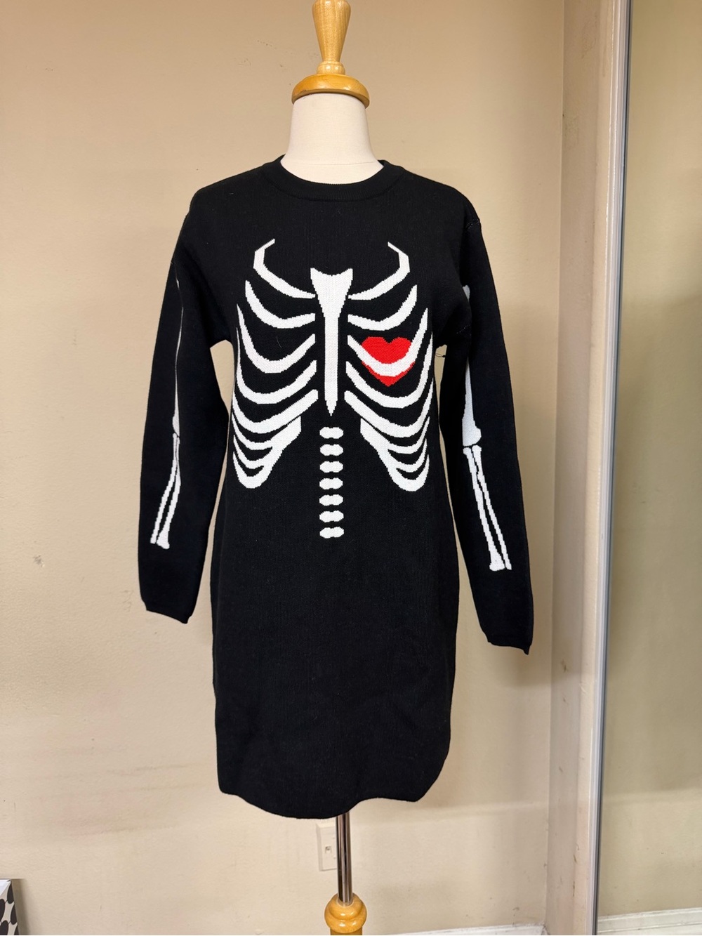 ModCloth Halloween Spooky Black Skeleton Heart Knit Sweater Dress